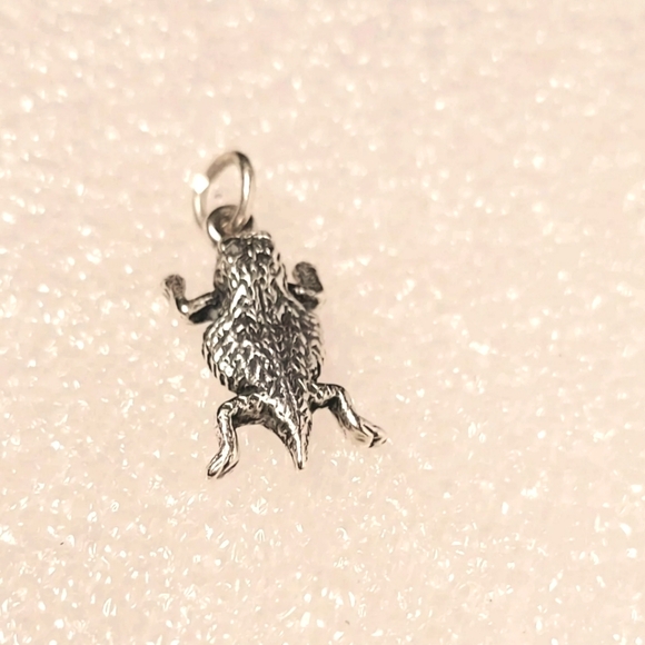 SOLD-Retired James Avery Horned Toad Lizard Charm/Pendant - Picture 8 of 14